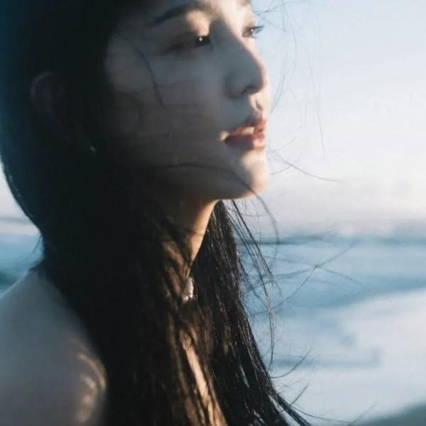 百鸟嬉春